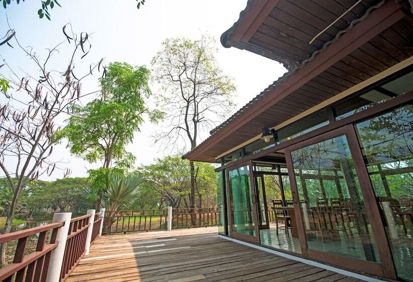 هتل Tak Andaman Resort &