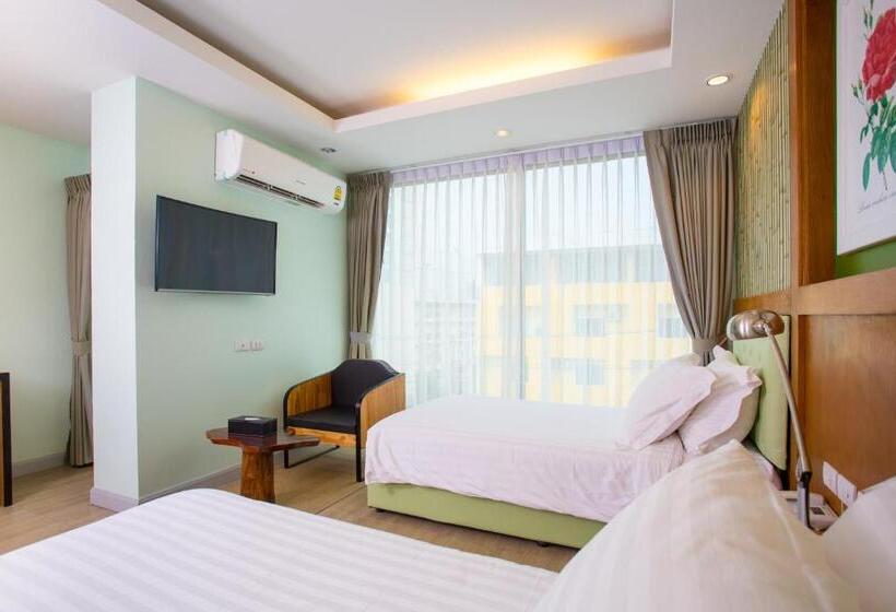 هتل Triple B Boutique Residence