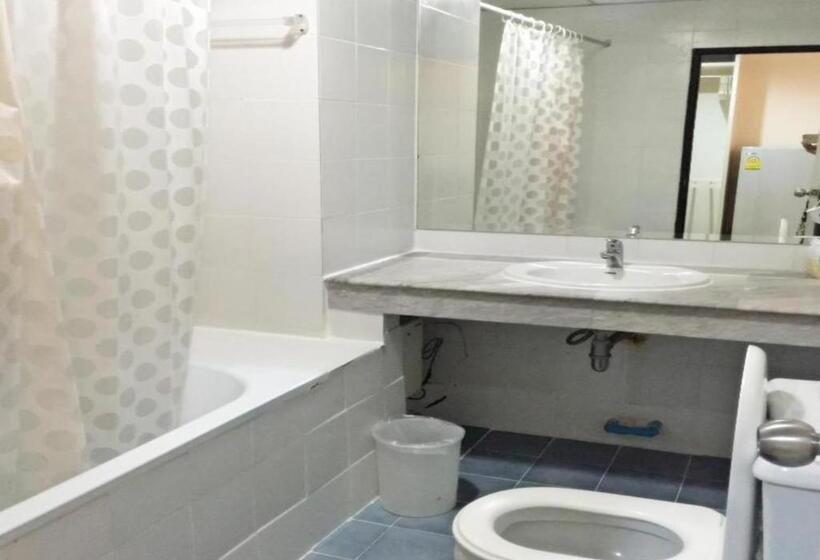 Jomtien Longstay Hotel   Sha Plus Certified