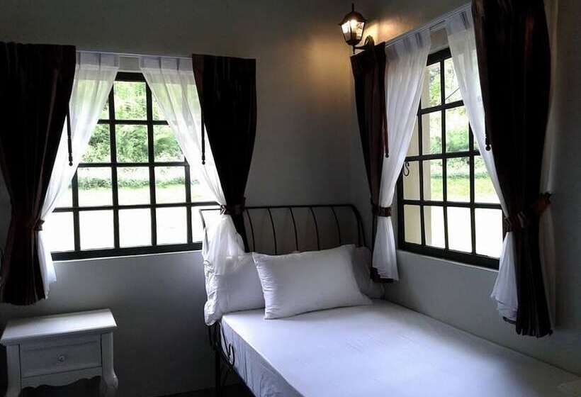 פנסיון Bibury Resort