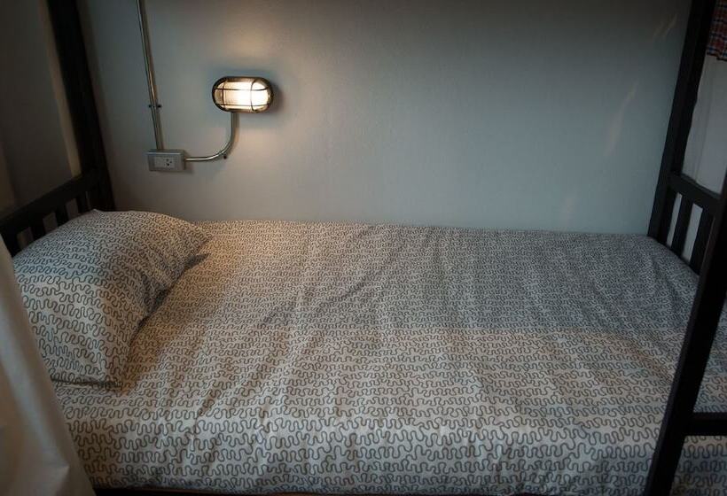 Allsum Hostel