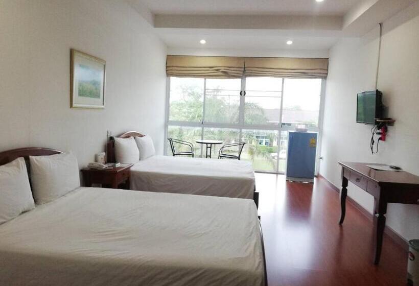 فندق Baan Suan Khun Ta And Golf Resort