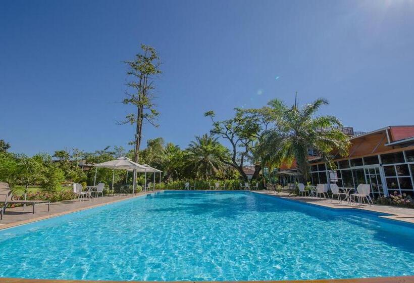 فندق Baan Suan Khun Ta And Golf Resort