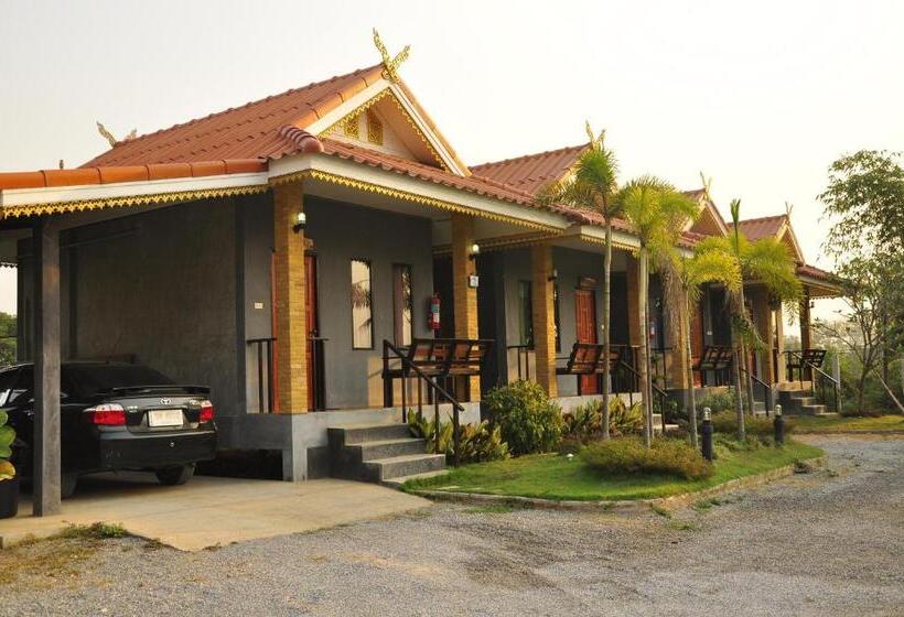 هتل Chiang Rai Khuakrae Resort