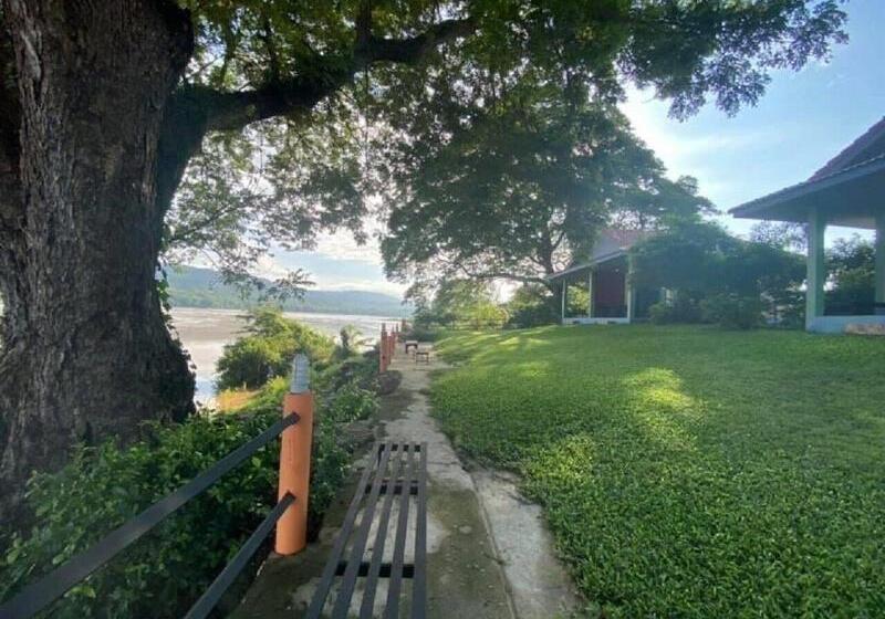 هتل Khong Chiam Orchid Riverside Resort