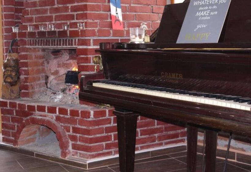 تختخواب و صبحانه Villa Lola & Nikola