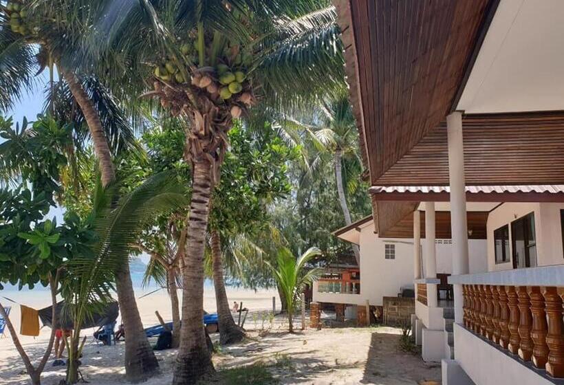 هتل Island Spa Resort