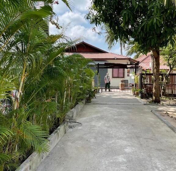 هتل Island Spa Resort