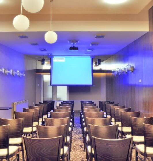 هتل Medical And Spa Centre Merkur