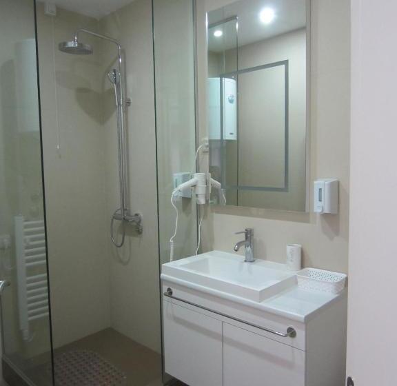 هتل Villa Otava Lux Spa