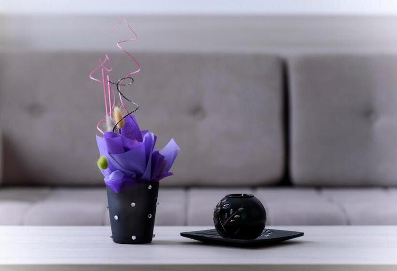 هتل Villa Otava Lux Spa