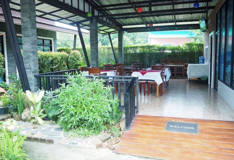 Jinda Resort