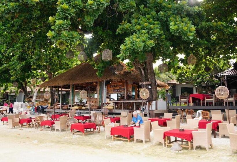 Silversand Resort