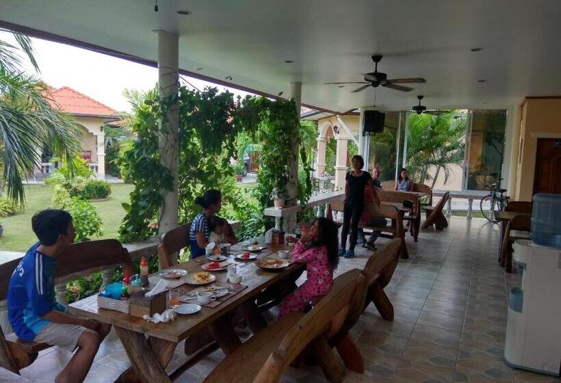 Stella Resort