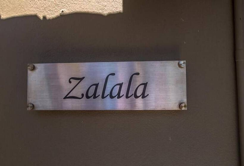 בית מלון כפרי Ossanzaia Bilene Lodge