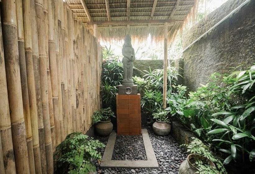 호텔 Nawa Sakti Ubud Suite