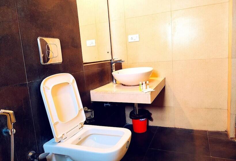 민박 Yuvraj Palace Inn