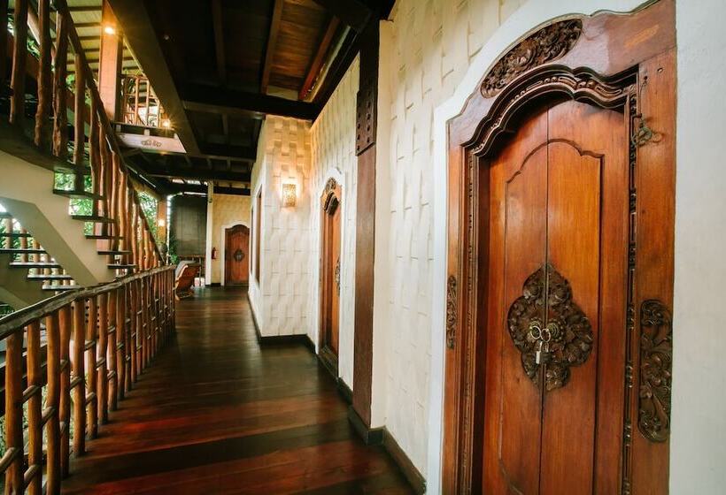 호텔 Dwaraloka Retreat Ubud