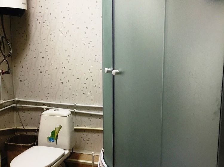 هاستل Den I Noch