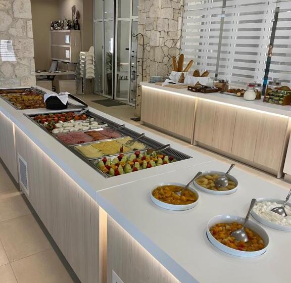 בית מלון כפרי Siviris Golden Beach