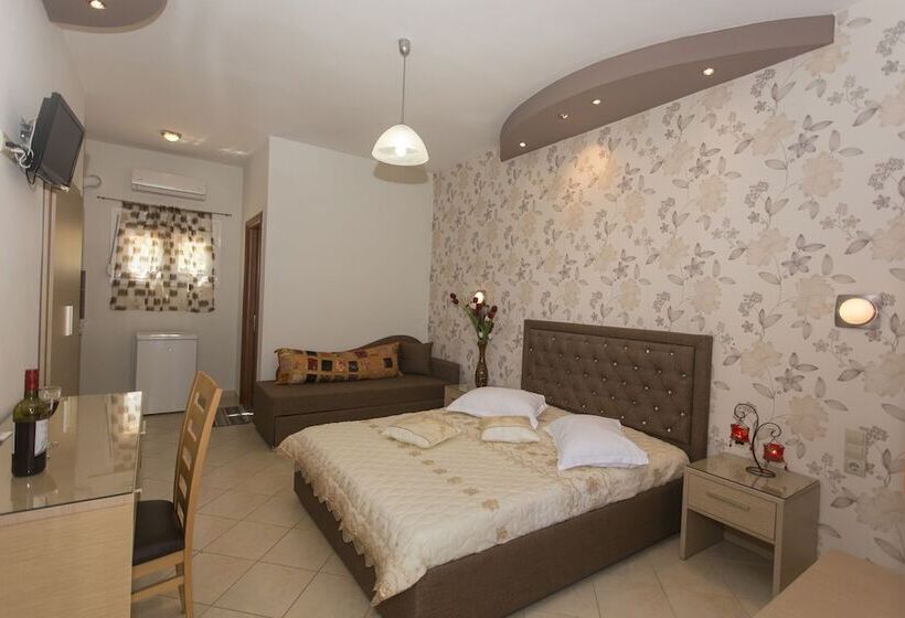 هتل Studio Ristas 2