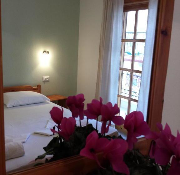 هتل Sunrise House