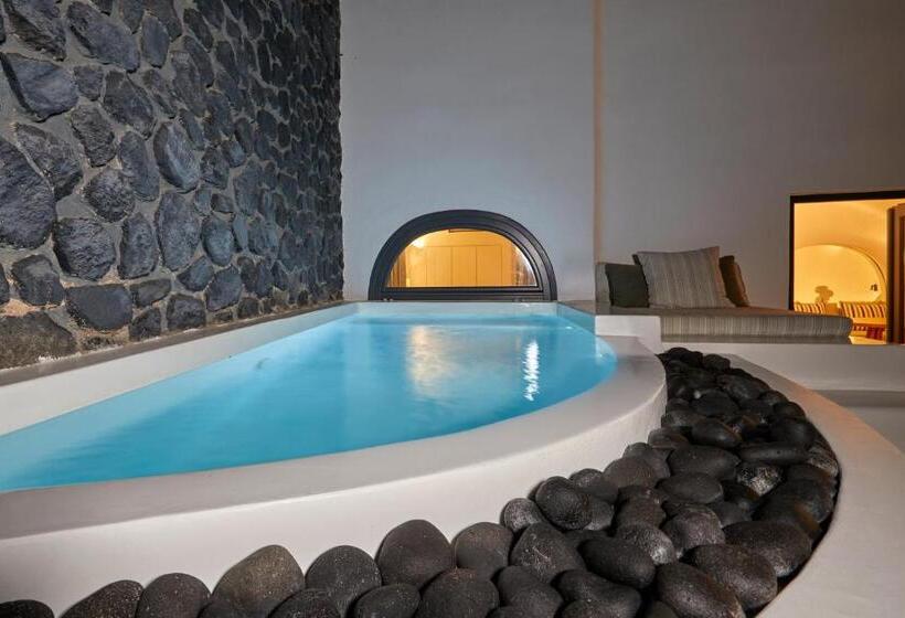 Olea Cave House