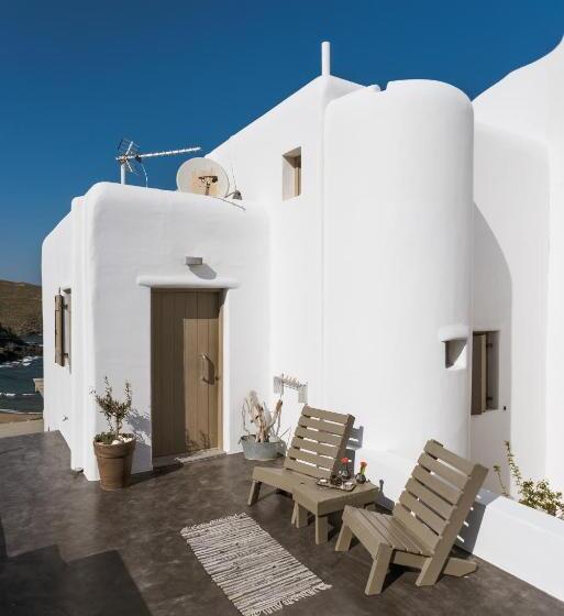 Sea Rock & Sky Private Mykonos Residence