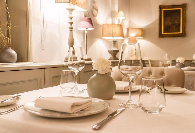 Boutique Hotel U Solné Brány