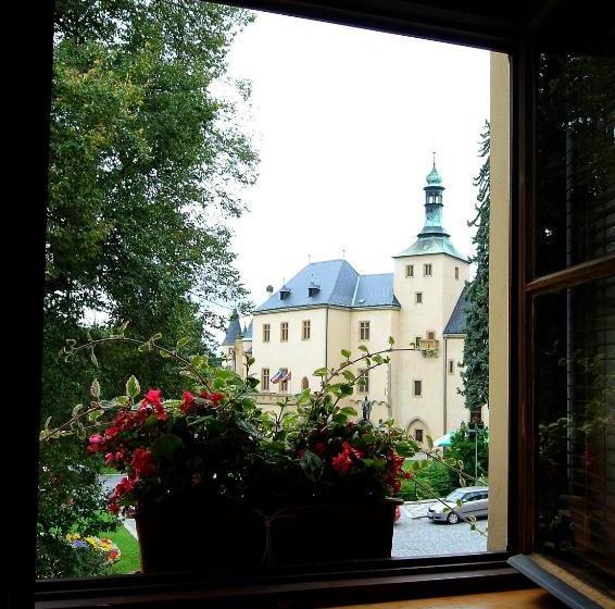 هتل Garni Na Havlíčku