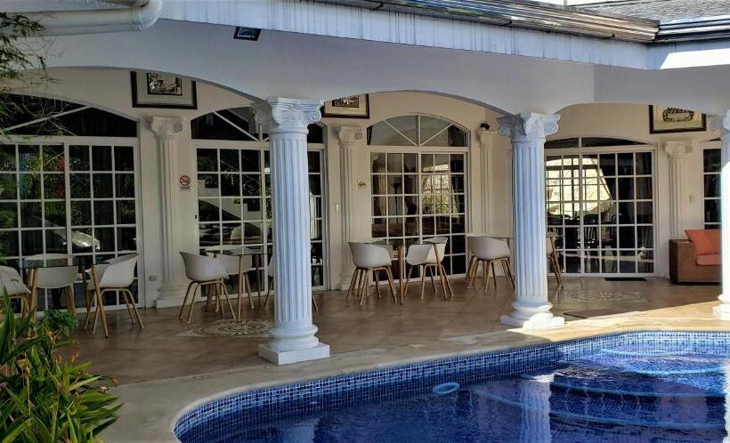 فندق Alameda Cariari Boutique