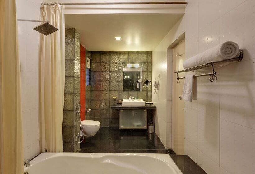 ホテル Regenta Place Raysons Kolhapur