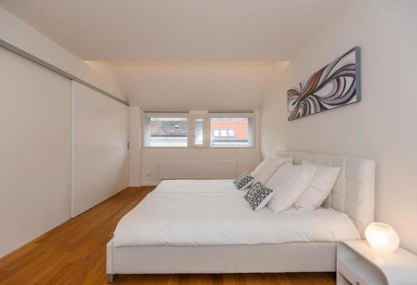 Fotos del hotel Designer Prague City Apartments:  9