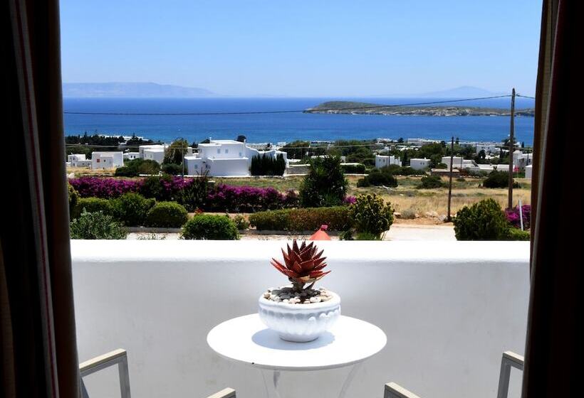 فندق Dryades Family