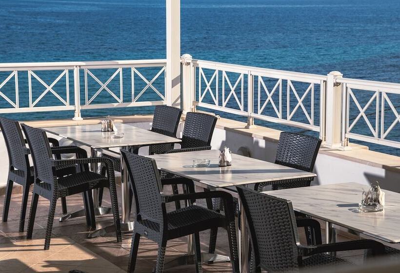هتل Nefeli Beach