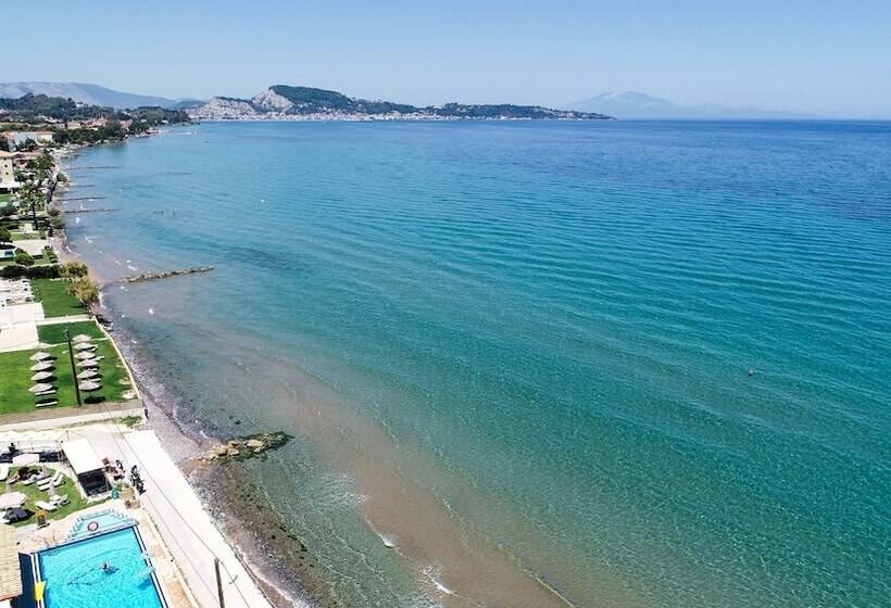 هتل Nefeli Beach
