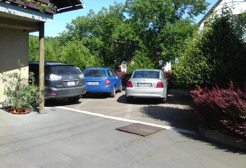 هتل Privat Apartma Ulrych