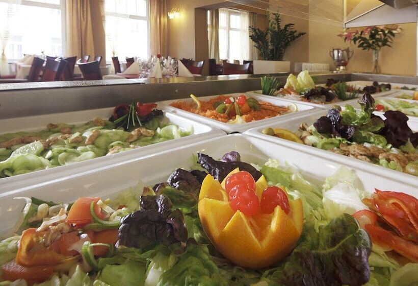 هتل Savoy Spa & Kur