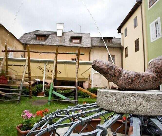 هتل U Maleho Vitka