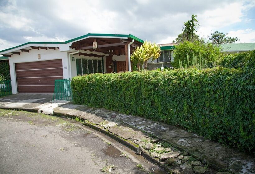 פנסיון Casa Kibi Kibi