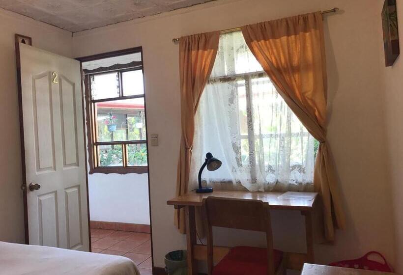 פנסיון Casa Kibi Kibi