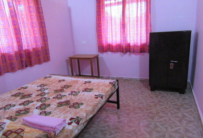 بنسيون Mandrem Beach Guest House Goa