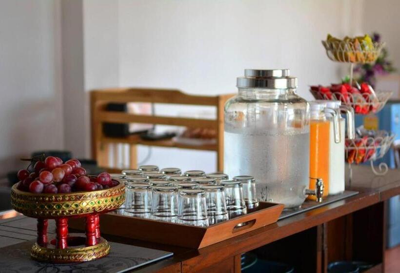 هتل The Indigo House Phrae