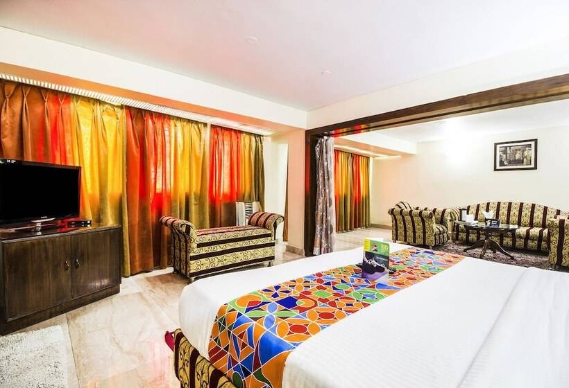 Fabhotel Mayfair Inn