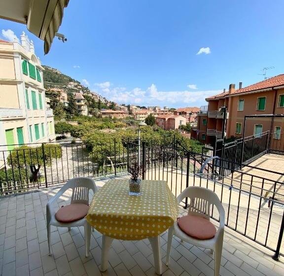 호텔 Albergo Villa Ada