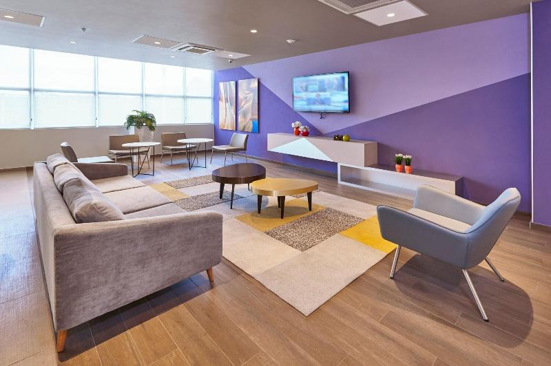 هتل City Express Suites By Marriott Silao Aeropuerto