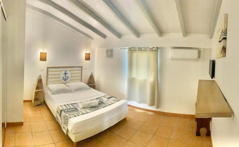 Hotel Courbaril Village