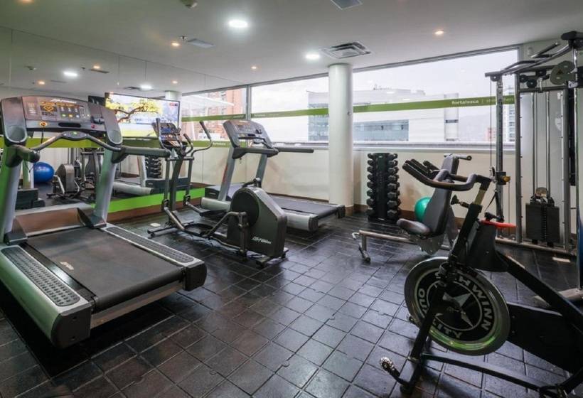 هتل Hampton By Hilton Medellin