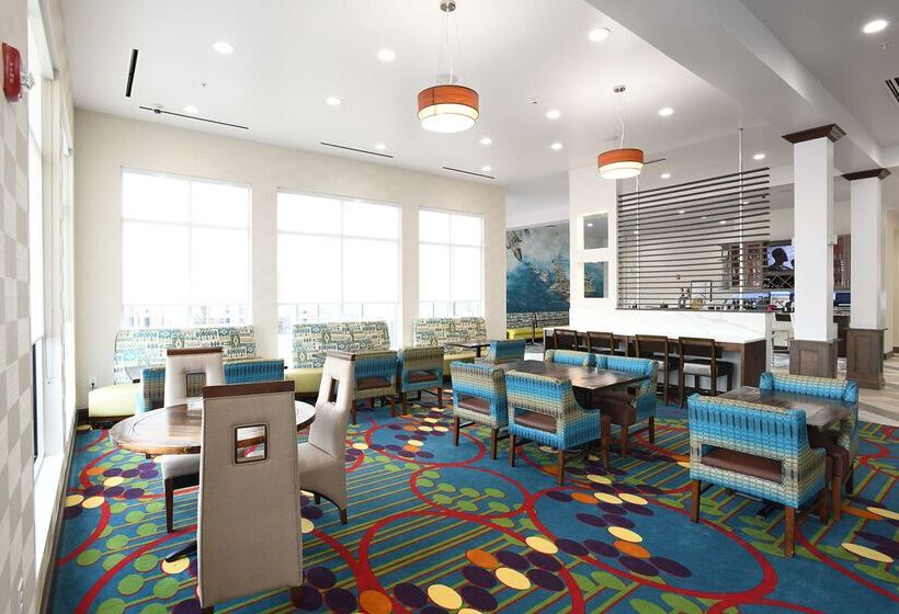 هتل Hilton Garden Inn Jacksonville