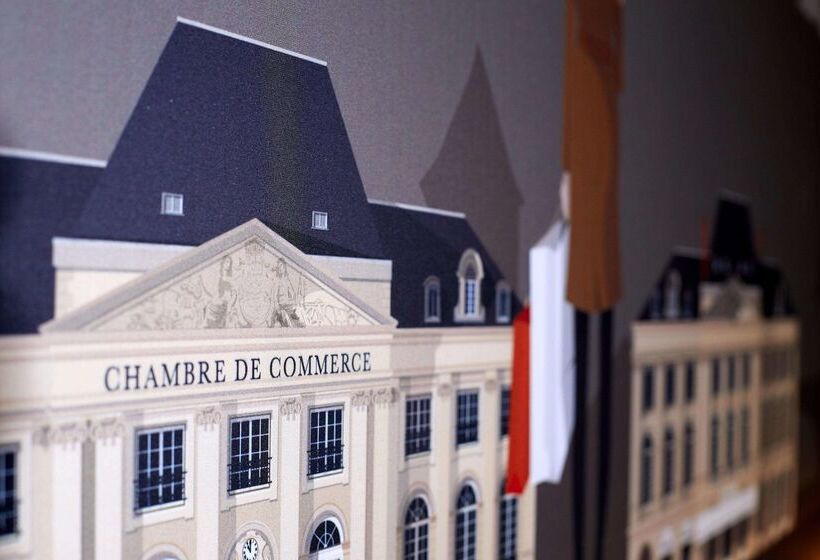 호텔 Kyriad Direct Orleans   La Chapelle St Mesmin